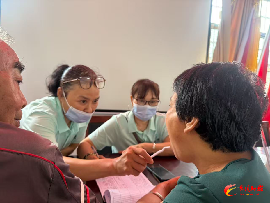 家门口就能看牙！枣市镇岩口村开展口腔义诊活动