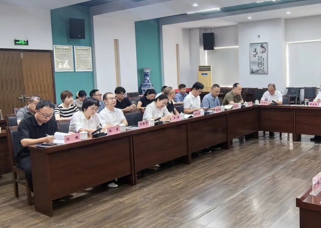 复盘上半年成效  谋划下半年攻坚——市林业局召开2026年上半年全市林业工作会议