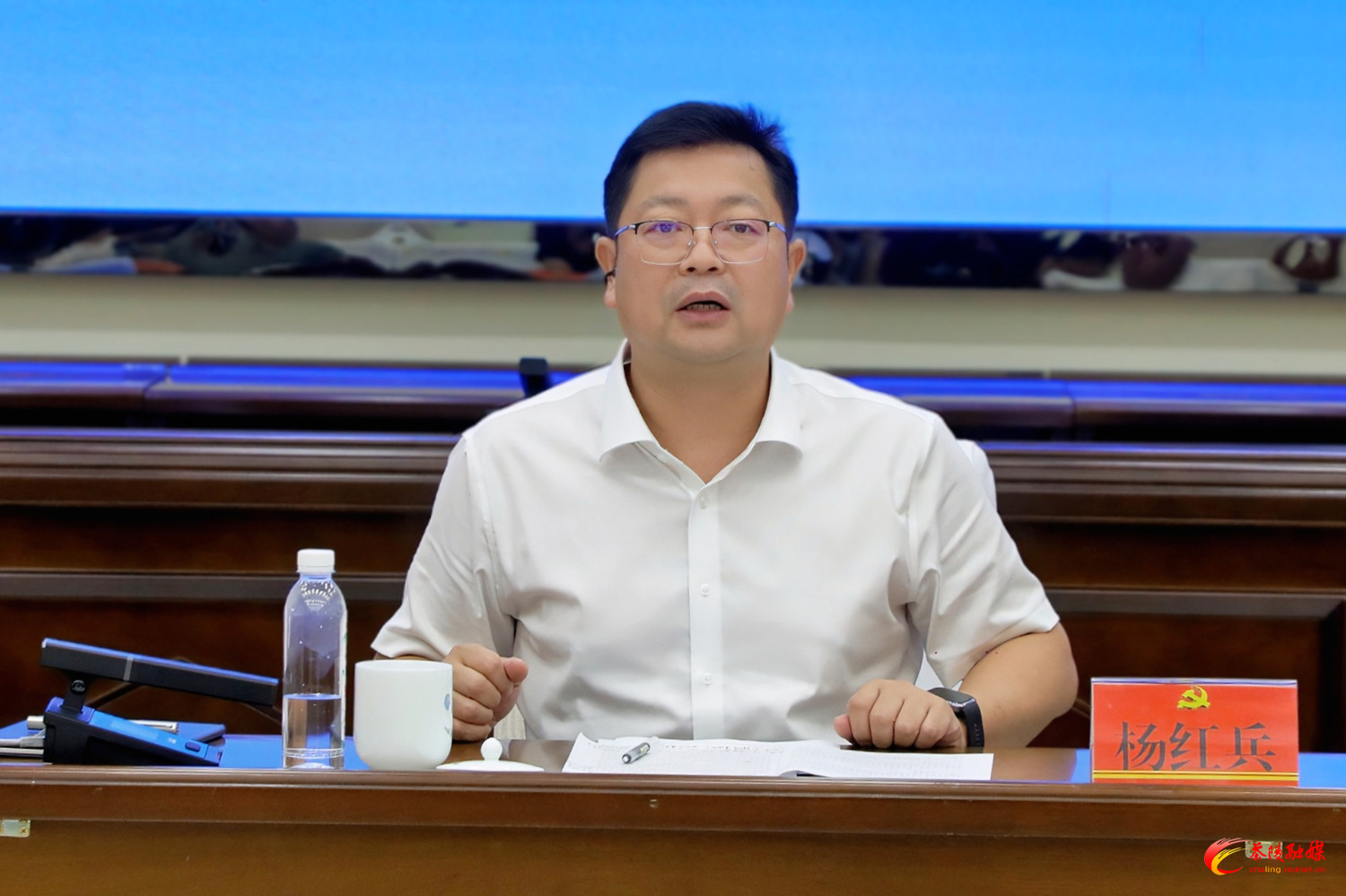 杨红兵调度全县石材产业招商工作