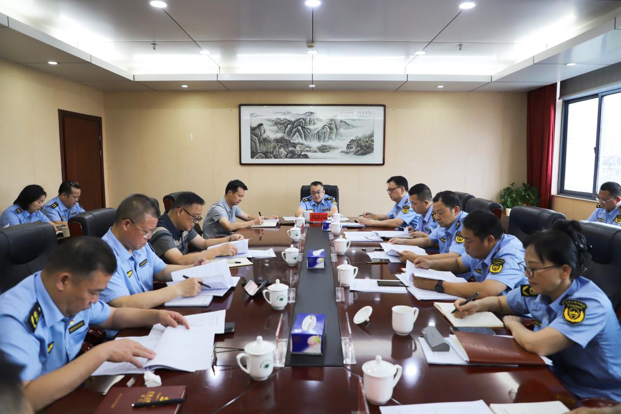 株洲市生态环境局召开第八次党组会