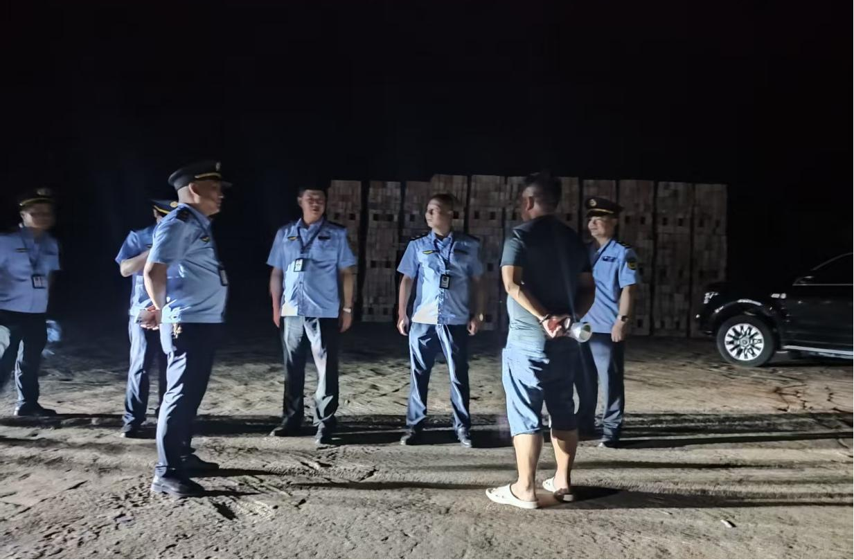 攸县分局常态化抓实大气污染防治工作,日夜巡查筑牢蓝天防线