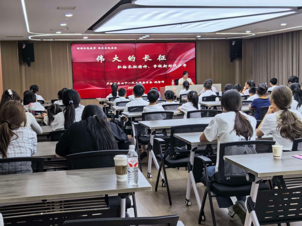 株洲芦淞：军营研学砺志向 红色薪火永传承