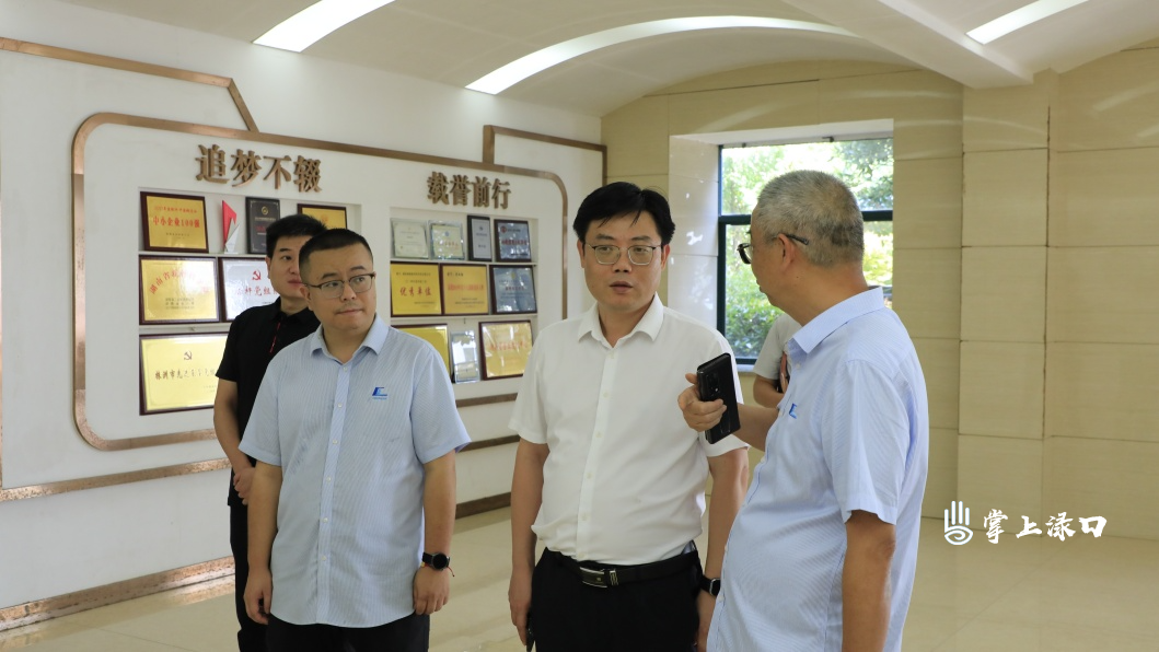 陈交云到工业园走访调研重点企业