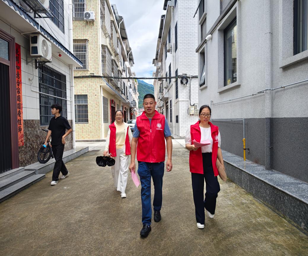 中元寄哀思 文明树新风——炎陵县多措并举扎实开展中元节文明祭祀宣传管控工作