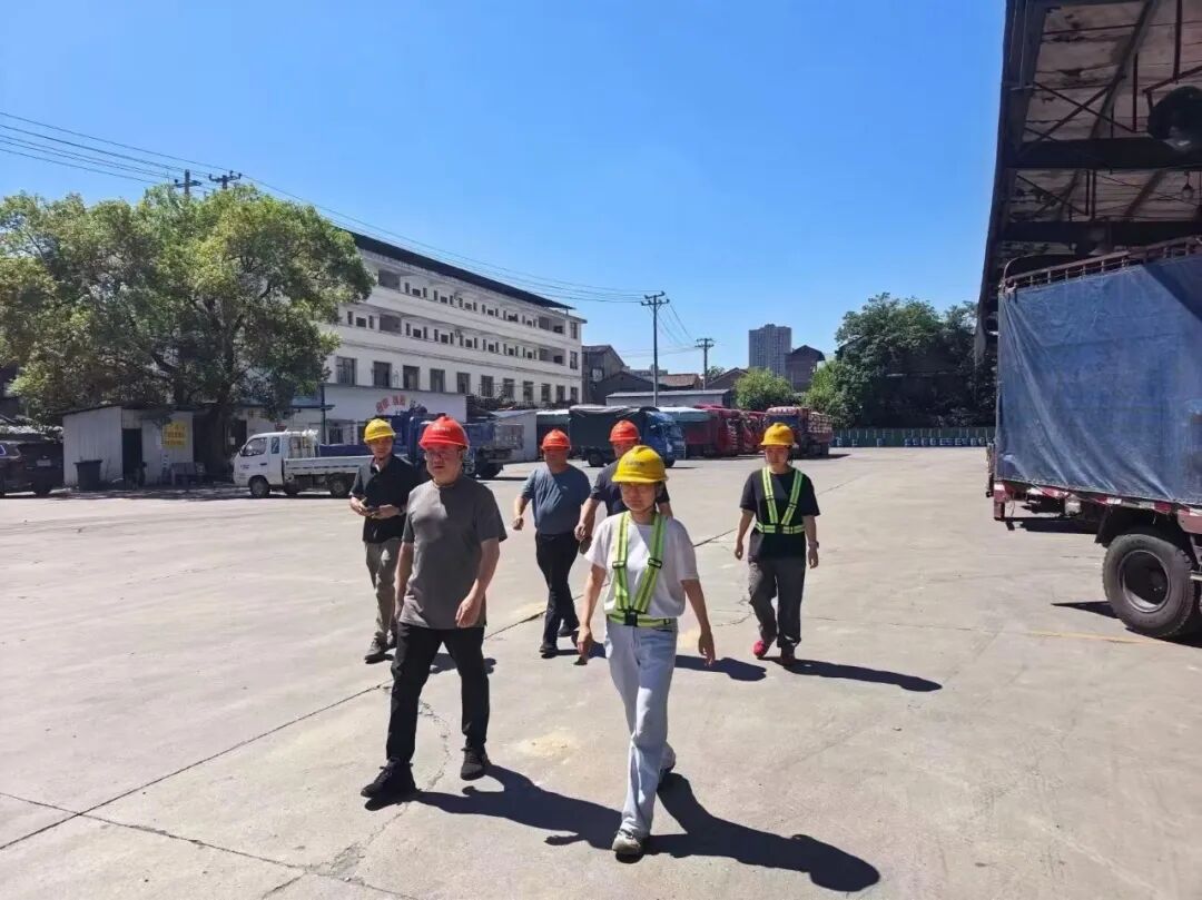 周其伟赴醴陵市督导检查大气污染防治工作