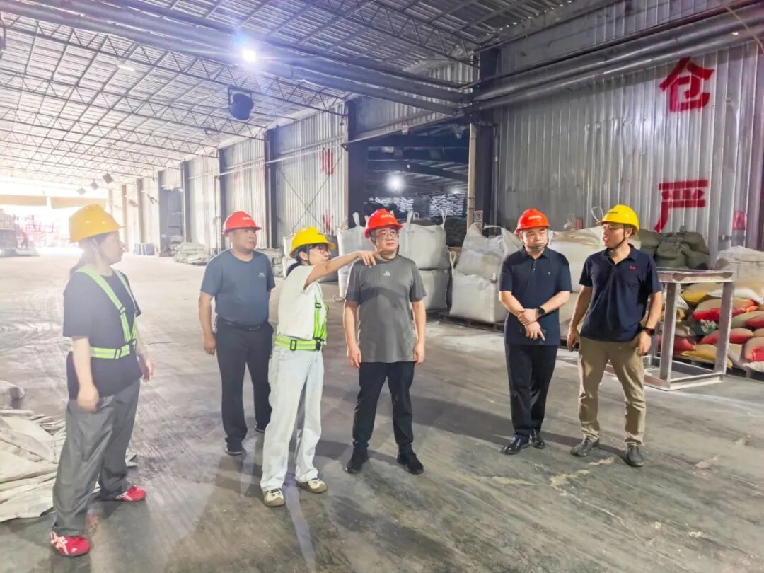 周其伟赴醴陵市督导检查大气污染防治工作