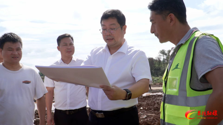 杨红兵：抢抓低空经济机遇 加快项目落地见效