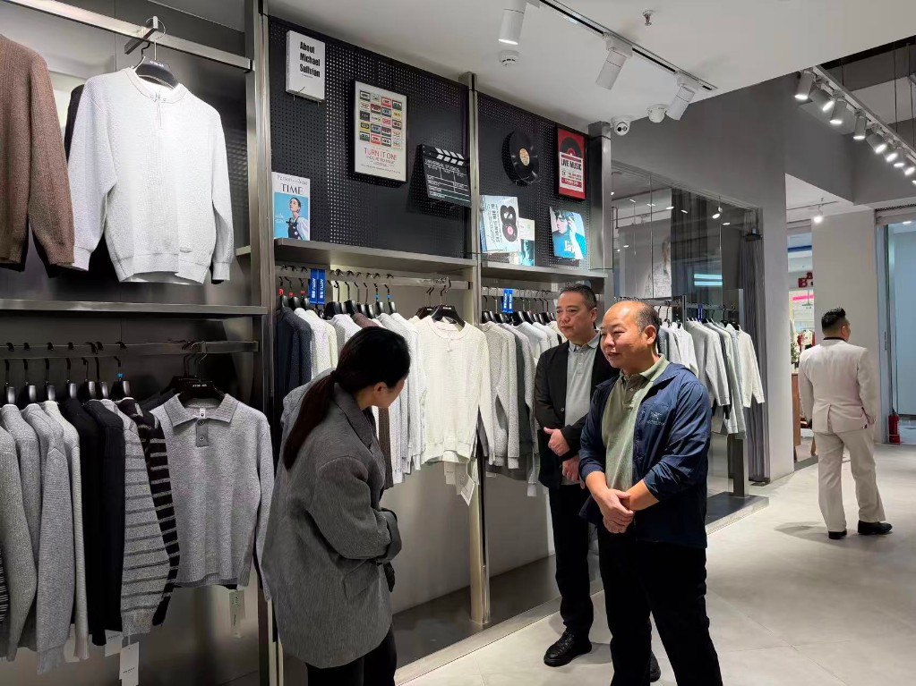杨志华赴芦淞区、醴陵市调研商贸领域“四上”企业培育工作
