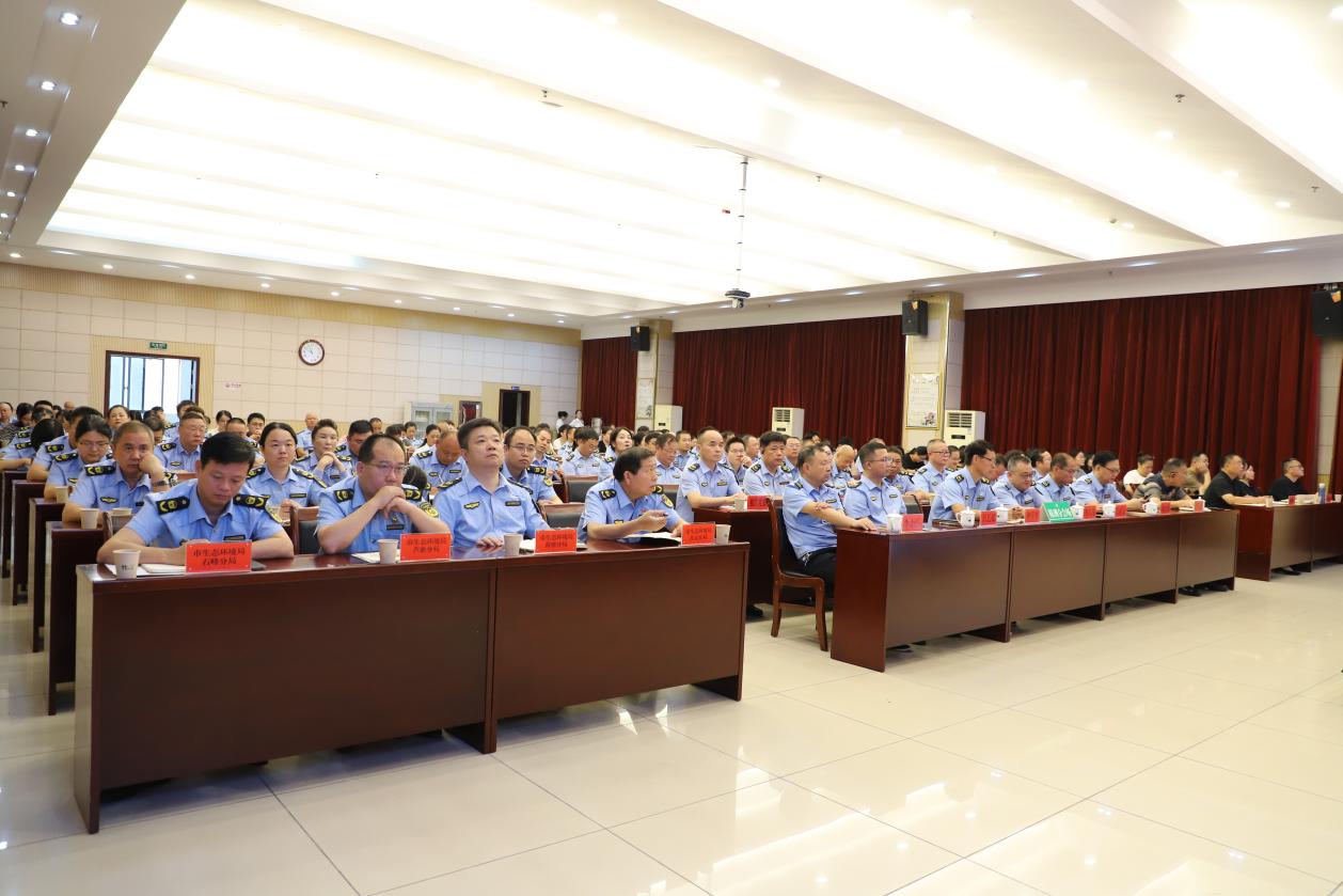 市生态环境局召开第十次理论学习中心组学习