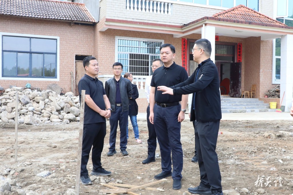 罗厚清来炎督导调研灾后重建工作