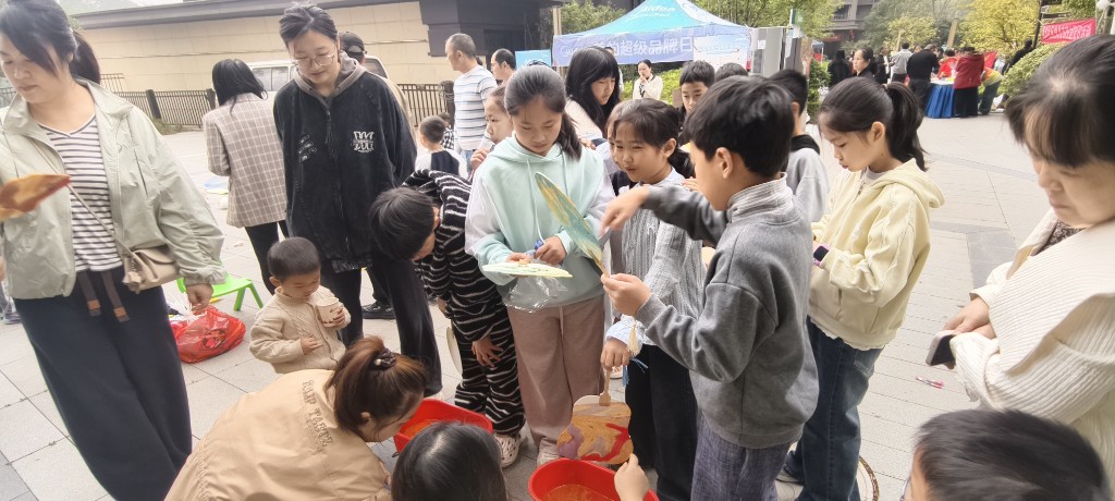 枫溪街道枫溪社区举办第六届“幸福邻里节”主题活动