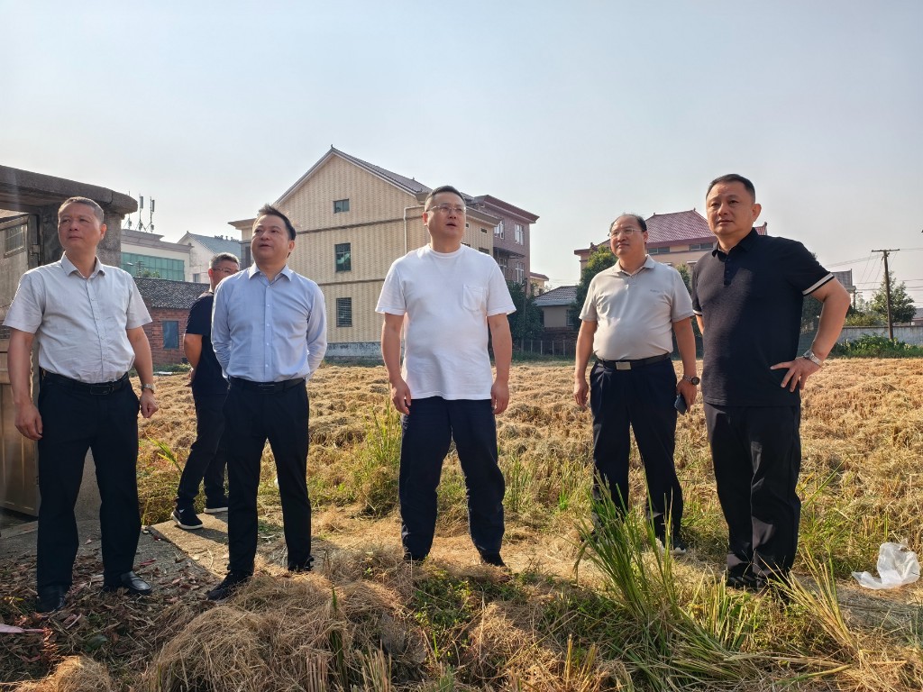 刘宪在联星街道调研 强调:疏堵结合、广泛宣传 切实做好秸秆禁限烧和综合利用工作