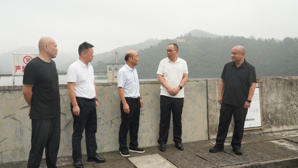 马鬃飘同志赴茶陵县开展巡河巡林并督导检查国庆安保、安全生产和信访工作